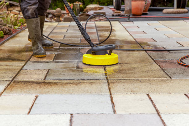 Best Pool Deck Cleaning in Winter Gardens, CA